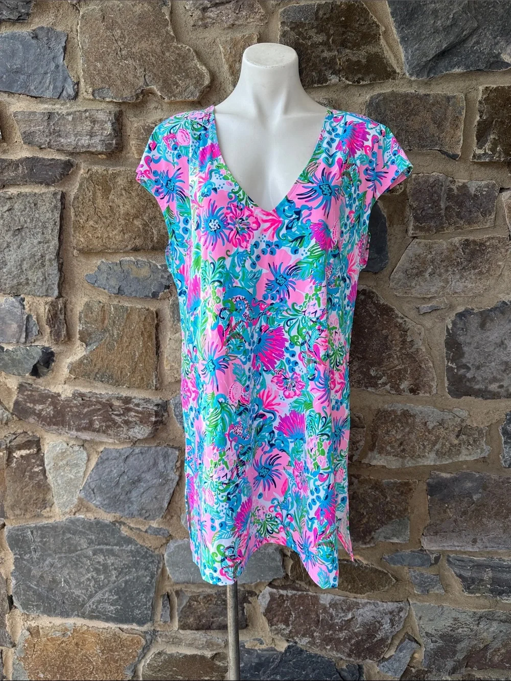 NWT Lilly Pulitzer Talli V-Neck Cover Up in Mandevilla Baby Paradise Petal Large